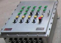 ����������־