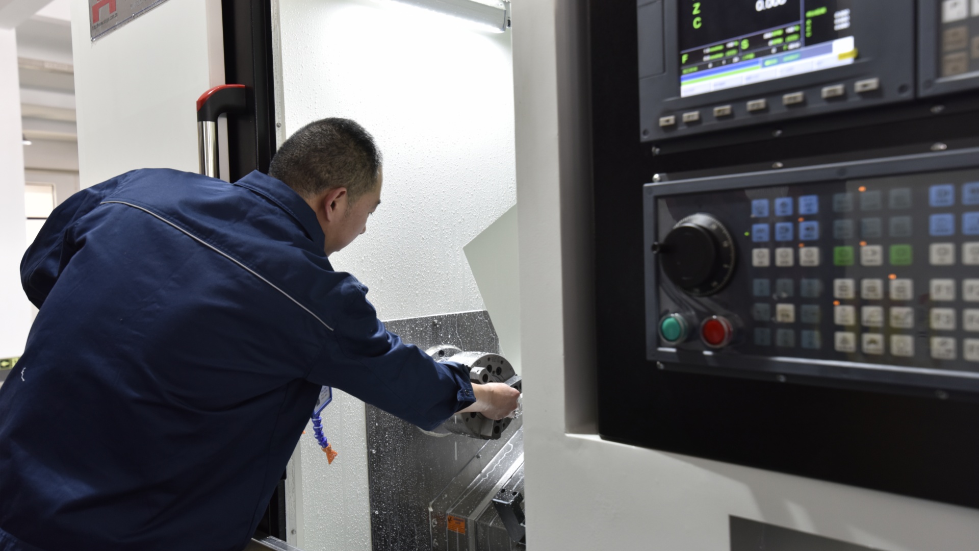 ���س���